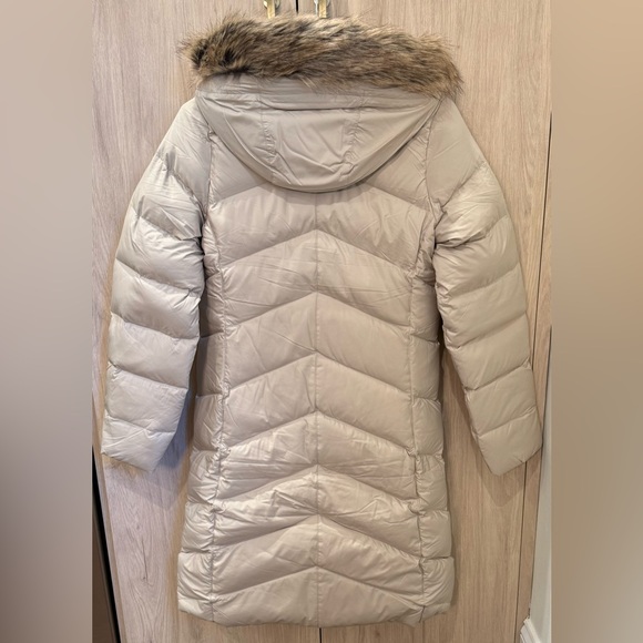 NWTs Marmot Women’s Montreaux Long Down Coat. Sandbar. Small - Picture 7 of 11